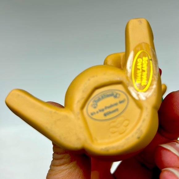 Vintage hand painted porcelain HappyBirthday Disney Winnie The Pooh figurine - Picture 7 of 8